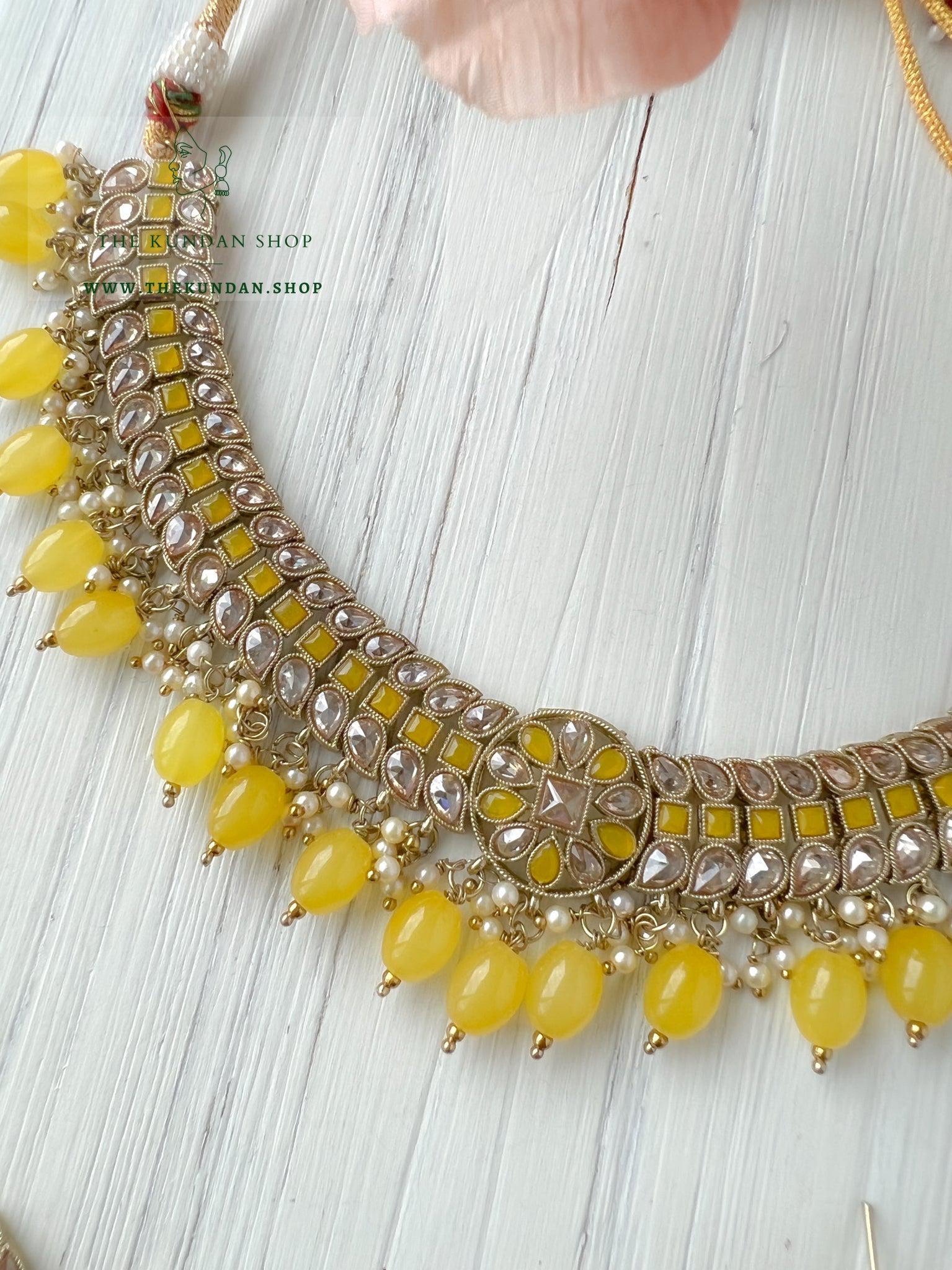 Sundown in Yellow Necklace Sets THE KUNDAN SHOP 
