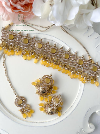 Temptation in Yellow Necklace Sets THE KUNDAN SHOP 