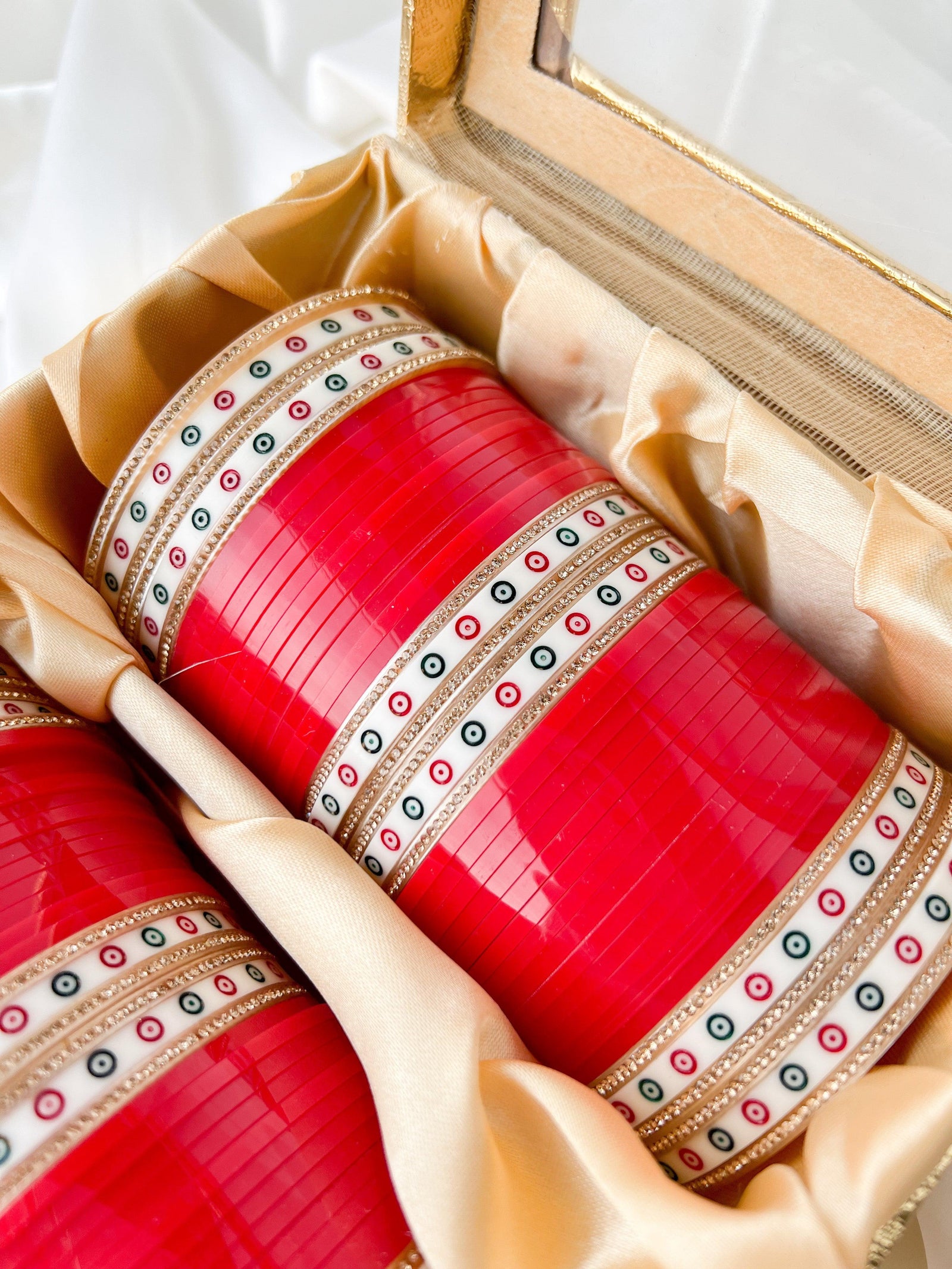 Classic Chooda in Red (2 hands) Bangles THE KUNDAN SHOP 