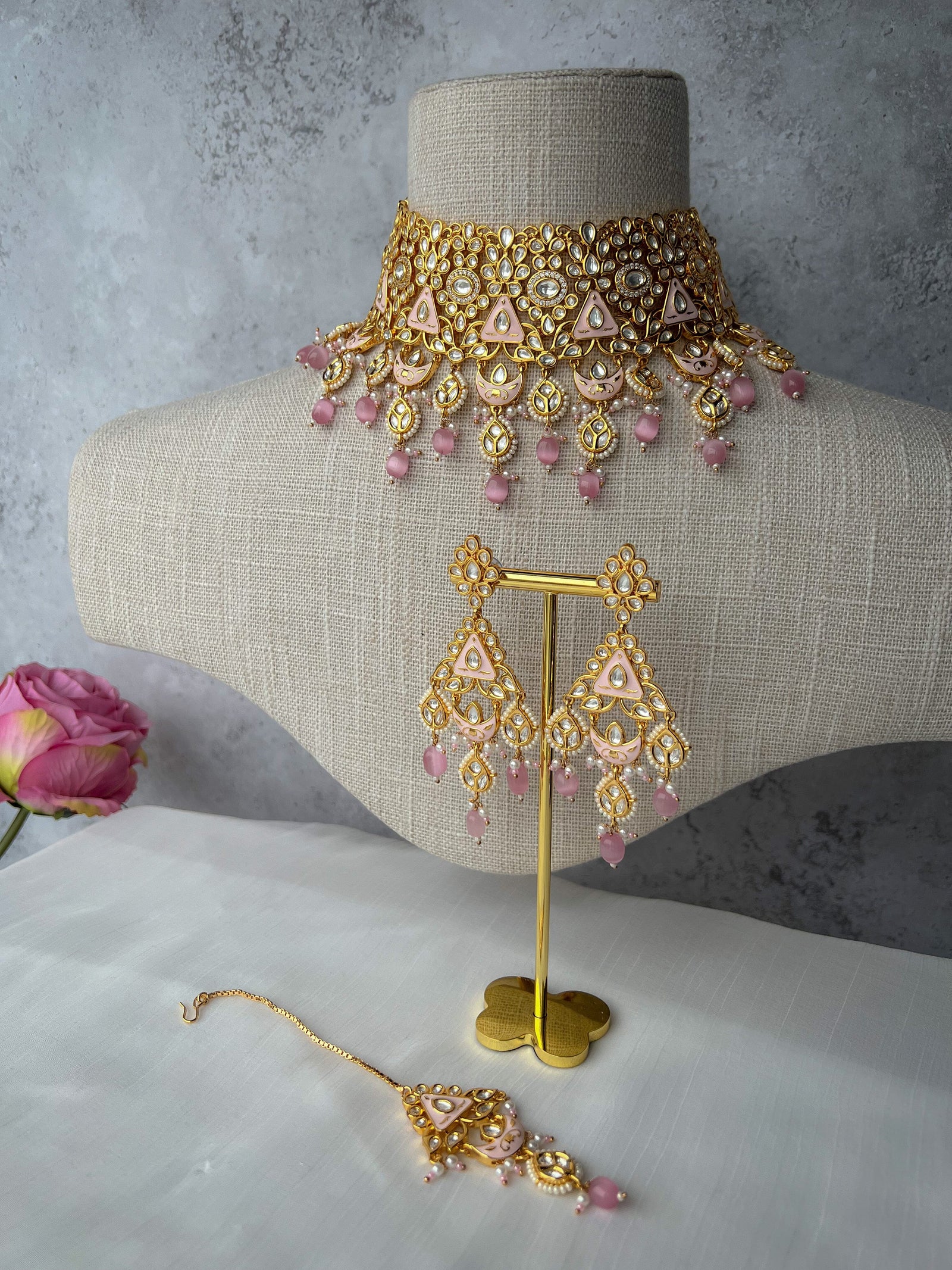 Valued in Pink Necklace Sets THE KUNDAN SHOP 